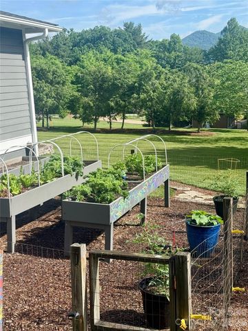 120 Old Lakey Gap Road, Black Mountain, NC 28711
