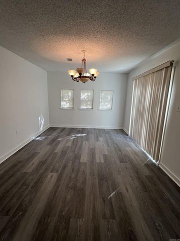 9 Camelia Circle, Little Rock, AR 72210