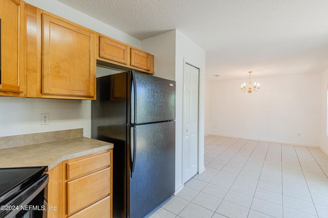 1630 VINELAND Circle B, Fleming Island, FL 32003