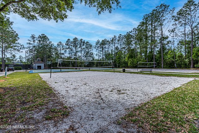 1630 VINELAND Circle B, Fleming Island, FL 32003