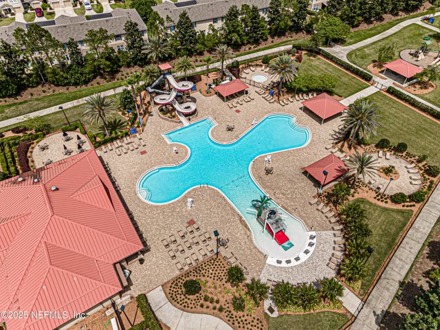 1630 VINELAND Circle B, Fleming Island, FL 32003