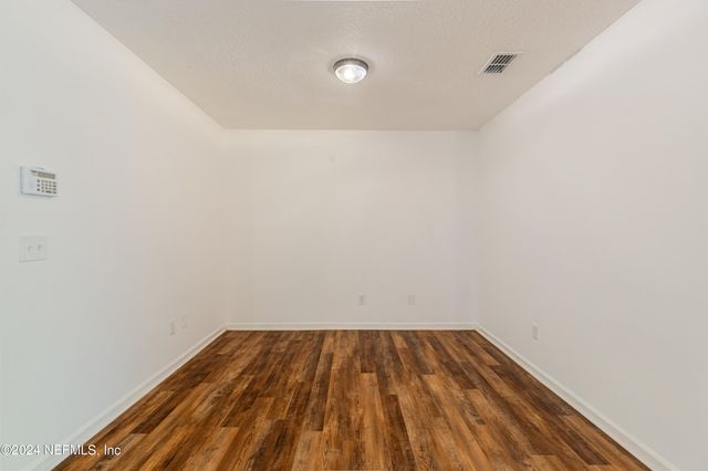 1630 VINELAND Circle B, Fleming Island, FL 32003