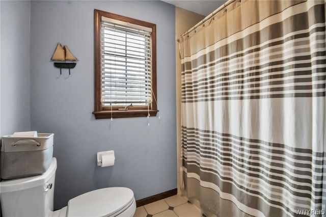 8145 Oak Leaf Lane, Clarence, NY 14221