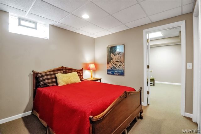 8145 Oak Leaf Lane, Clarence, NY 14221