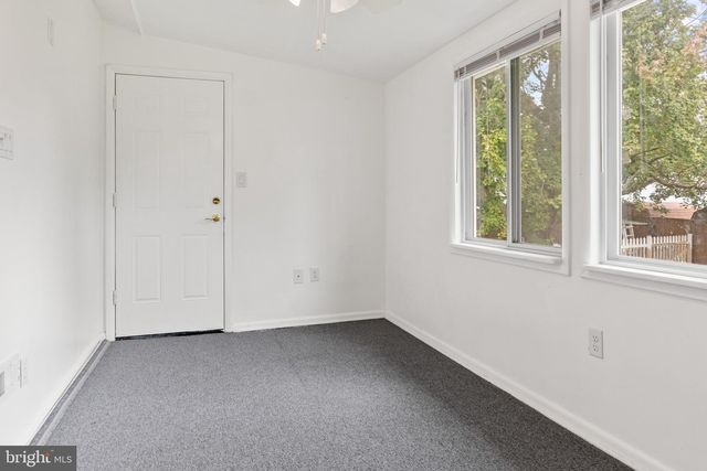 6200 COLLINSWAY RD, Catonsville, MD 21228