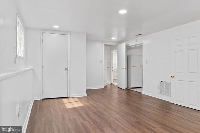 6200 COLLINSWAY RD, Catonsville, MD 21228