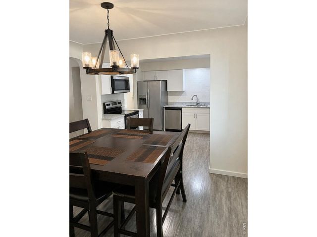 1050 Scranton St, Aurora, CO 80011