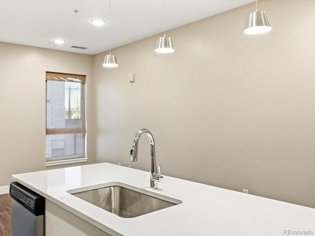 2374 S University Boulevard 311, Denver, CO 80210