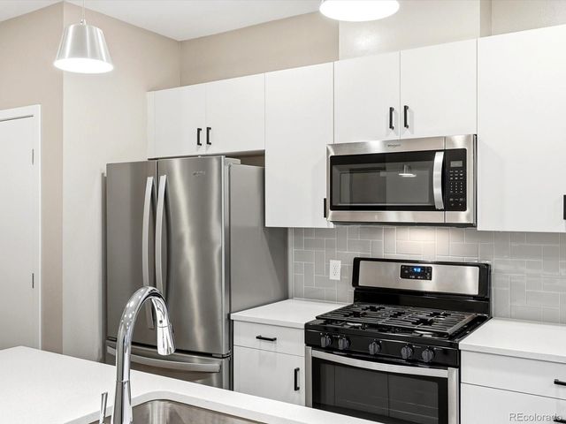 2374 S University Boulevard 311, Denver, CO 80210