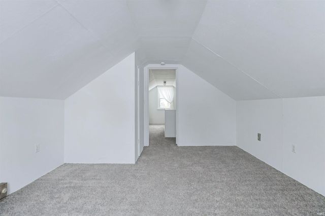 809 E Donmoyer Avenue, South Bend, IN 46614