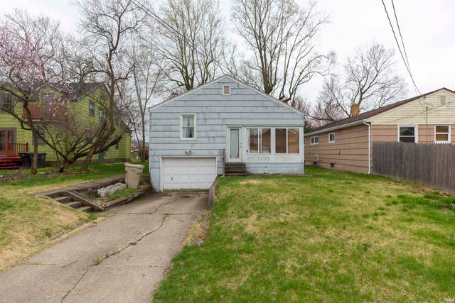 809 E Donmoyer Avenue, South Bend, IN 46614