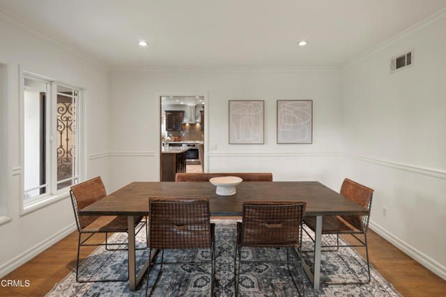 941 Chehalem Road, La Canada Flintridge, CA 91011