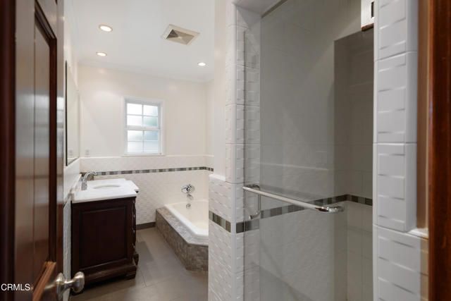 941 Chehalem Road, La Canada Flintridge, CA 91011