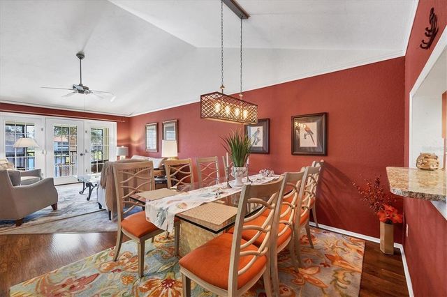 520 PINE HOLLOW CIRCLE 520, Englewood, FL 34223