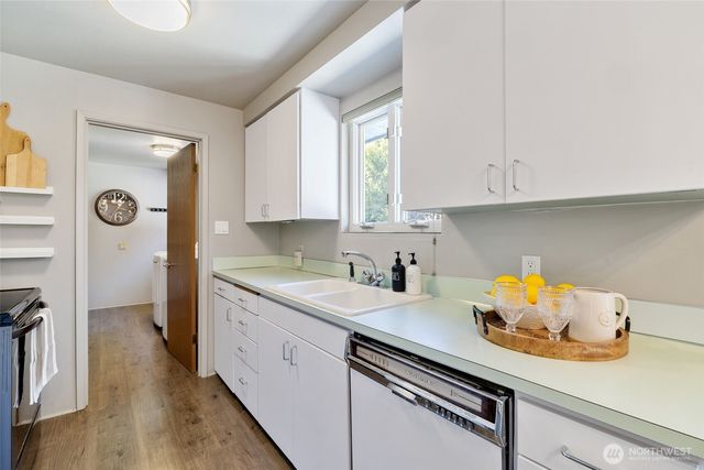 2532 NE 108th Place, Seattle, WA 98125