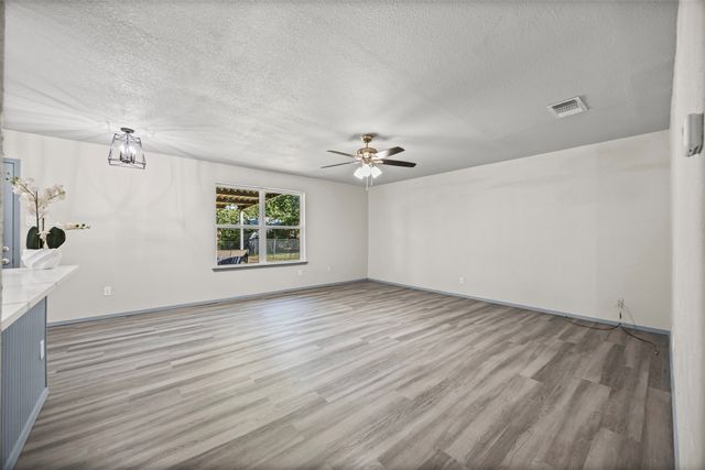 316 Matthew Drive, Crowley, TX 76036