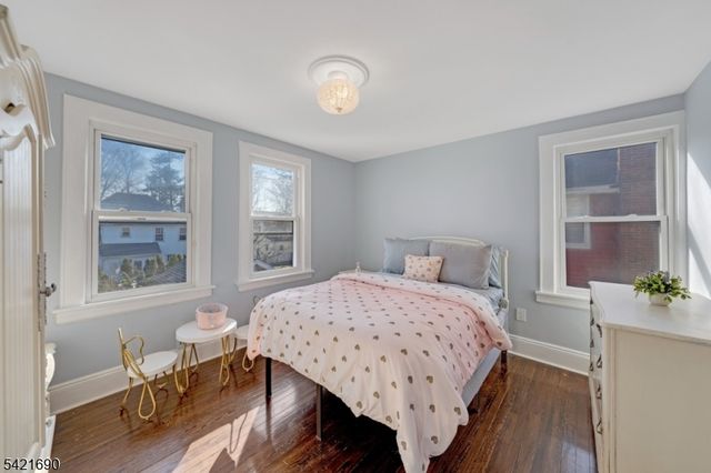 51 Cedar St, Nutley Twp., NJ 07110