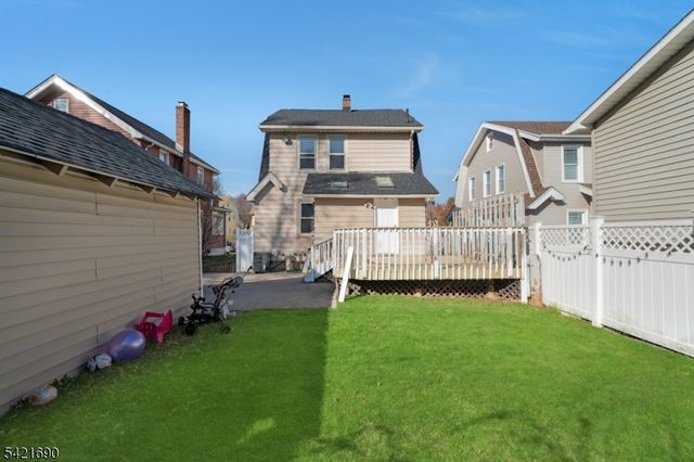 51 Cedar St, Nutley Twp., NJ 07110