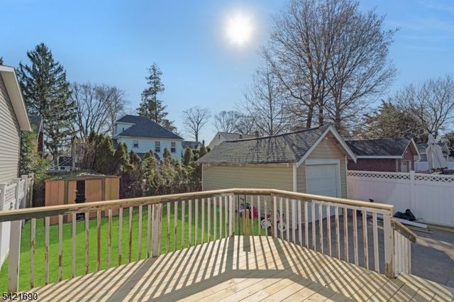 51 Cedar St, Nutley Twp., NJ 07110