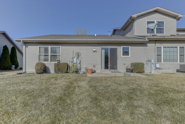 3962 Juniper Trail, Highland, IN 46322