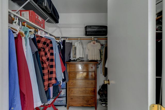 3962 Juniper Trail, Highland, IN 46322