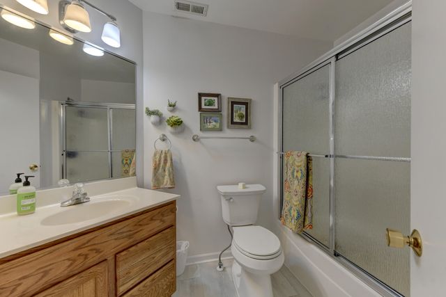 3962 Juniper Trail, Highland, IN 46322