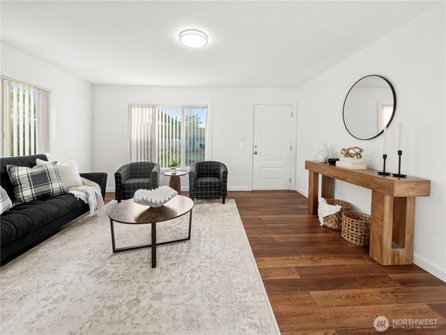 7601 S L Street, Tacoma, WA 98408