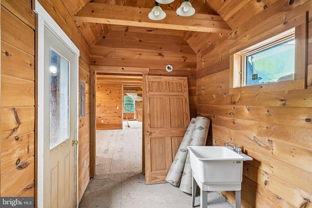 46 COMMISSIONERS PIKE, Woodstown, NJ 08098