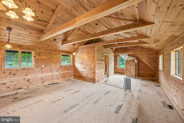46 COMMISSIONERS PIKE, Woodstown, NJ 08098