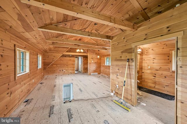 46 COMMISSIONERS PIKE, Woodstown, NJ 08098