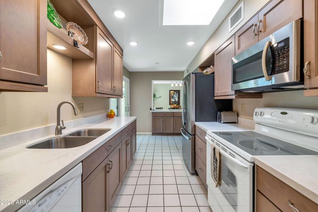 13402 W DESERT GLEN Drive, Sun City West, AZ 85375