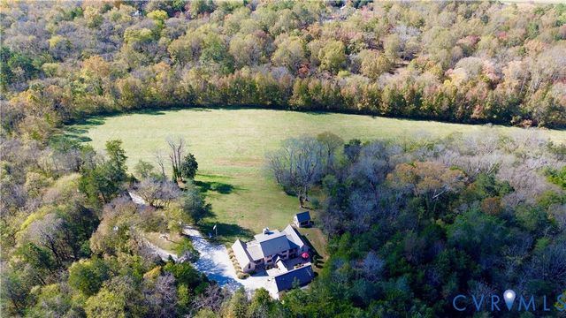 794 River Rd W, Manakin Sabot, VA 23103