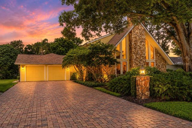 1944 LEVINE LANE, Clearwater, FL 33760