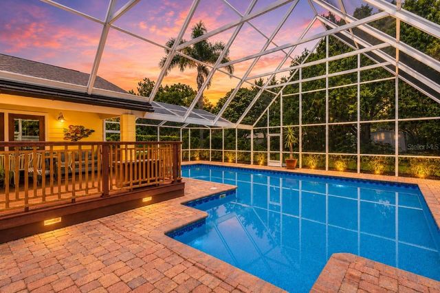 1944 LEVINE LANE, Clearwater, FL 33760