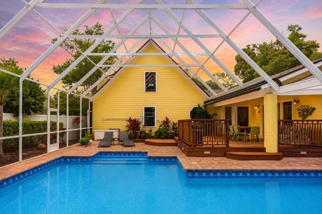 1944 LEVINE LANE, Clearwater, FL 33760