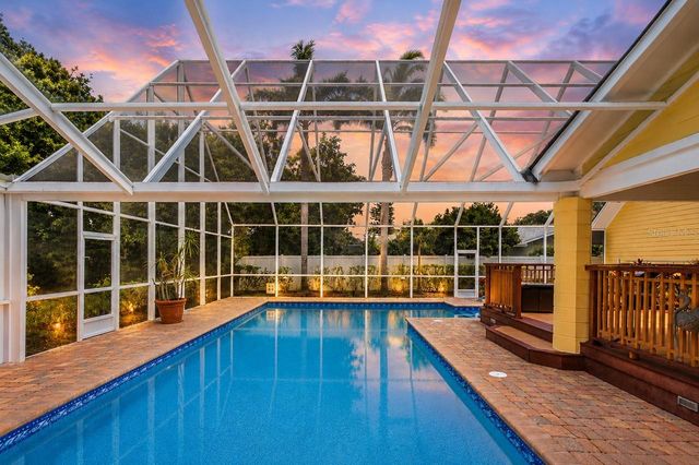 1944 LEVINE LANE, Clearwater, FL 33760