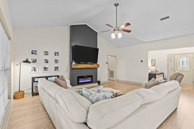 373 Fuller Rd., Dothan, AL 36301