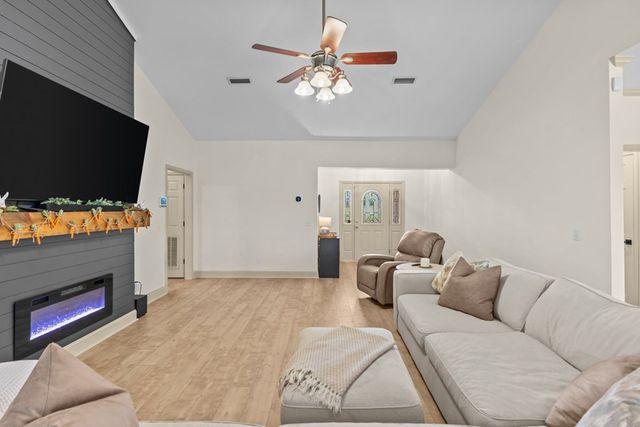 373 Fuller Rd., Dothan, AL 36301