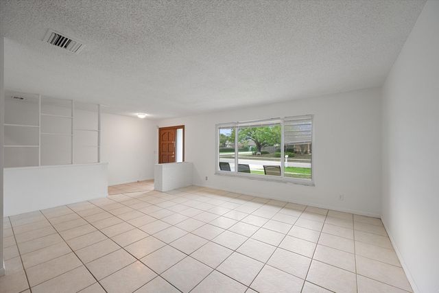 11576 Sanderling Drive, Wellington, FL 33414