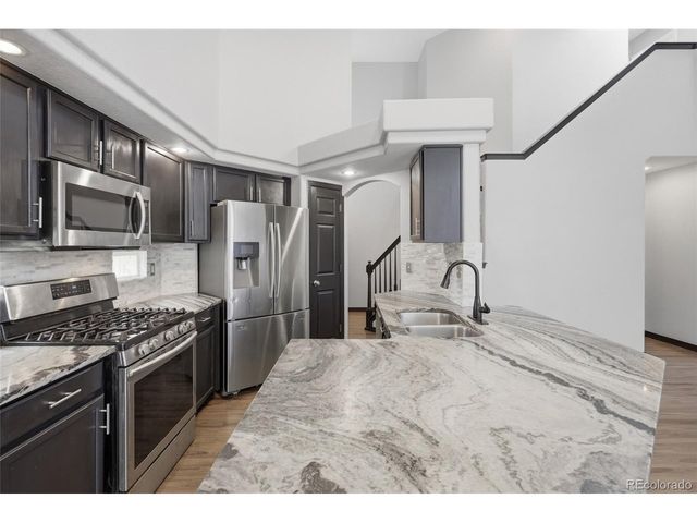 2498 S Scranton Way, Aurora, CO 80014