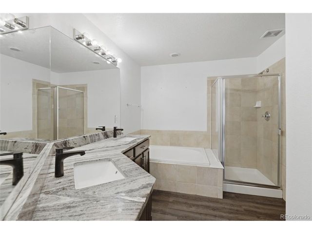 2498 S Scranton Way, Aurora, CO 80014
