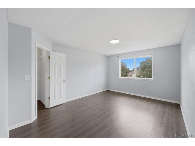 2498 S Scranton Way, Aurora, CO 80014