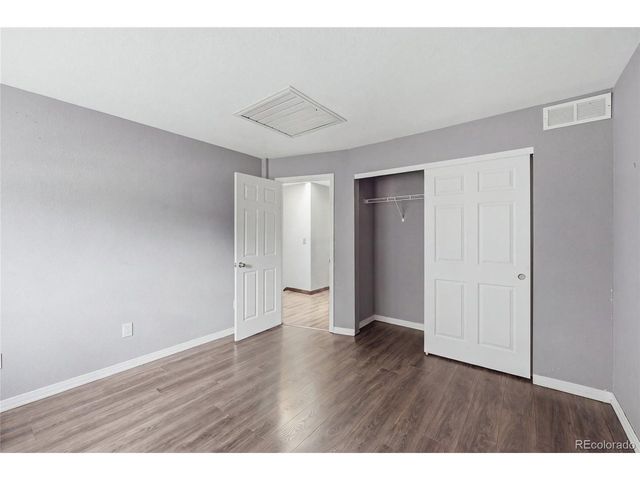 2498 S Scranton Way, Aurora, CO 80014