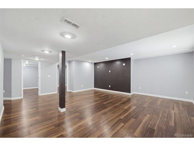 2498 S Scranton Way, Aurora, CO 80014