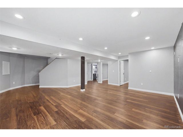 2498 S Scranton Way, Aurora, CO 80014