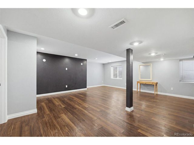 2498 S Scranton Way, Aurora, CO 80014