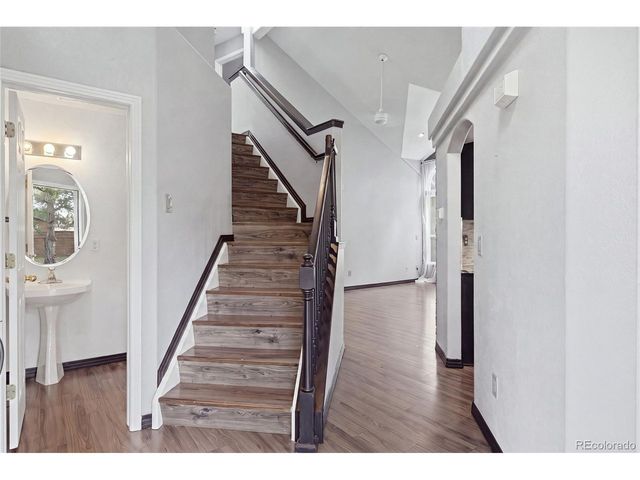2498 S Scranton Way, Aurora, CO 80014