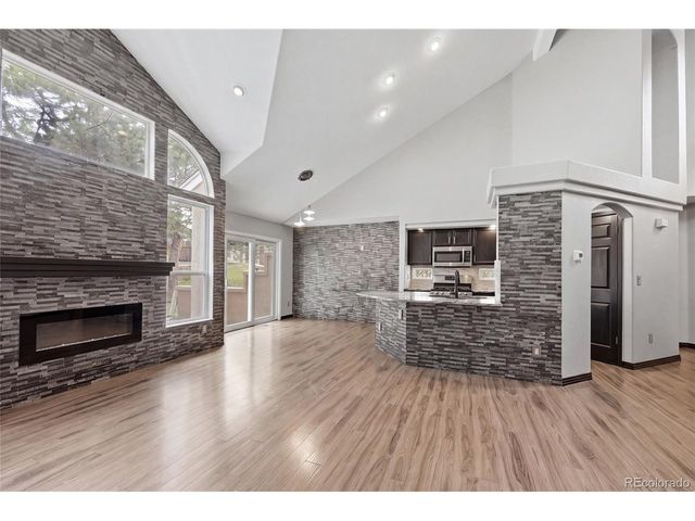 2498 S Scranton Way, Aurora, CO 80014