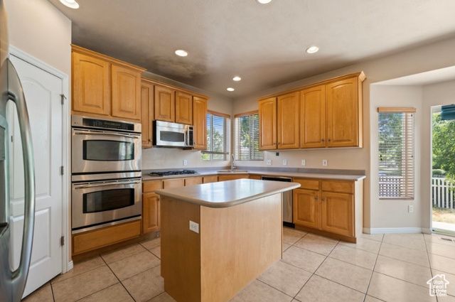 4153 W MILLSDEN LN, West Jordan, UT 84084