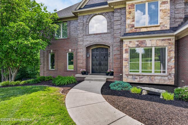 12307 Ridgeview Dr, Goshen, KY 40026